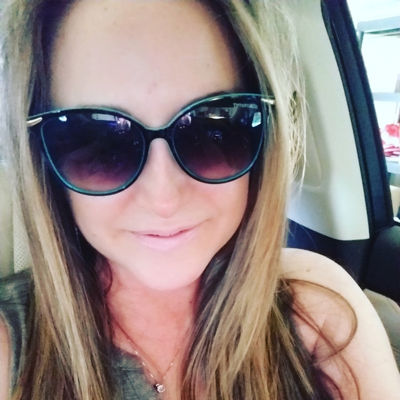 Meet your Posher, Tammy - Picture 7 of 8